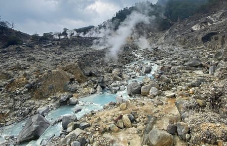 Jakarta Bogor Track to Ratu Crater