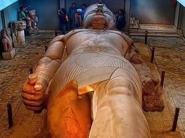 Pyramids day tour Sakkara Visit Egypt Viaje a Egipto Egypt Tours Kareem Egypt Guide Egypt Guide Pyramids Of Giza Private Tour Egypt Egypt Travel Package Local Guide in Egypt Tours in Egypt