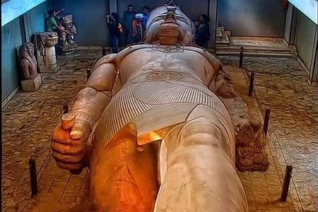 Cairo Day Tour from Hurghada: Explore Pyramids, Sphinx & Museum