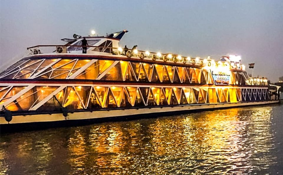 Cairo Walking Tour and Nile Dinner Cruise Experience