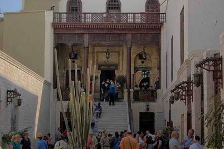 Full Day Private Giza Pyramids City Tour and Dinner Nile Cruise