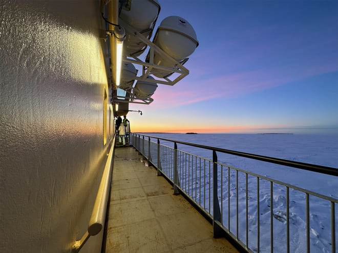 From Rovaniemi: Icebreaker Arktis Cruise with Ice Floating