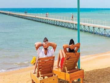 Cairo to Red Sea: Ain Sokhna Beach Day Trip
