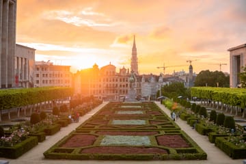 Private 18-Day Tour of Paris and Brussels by Van and Train