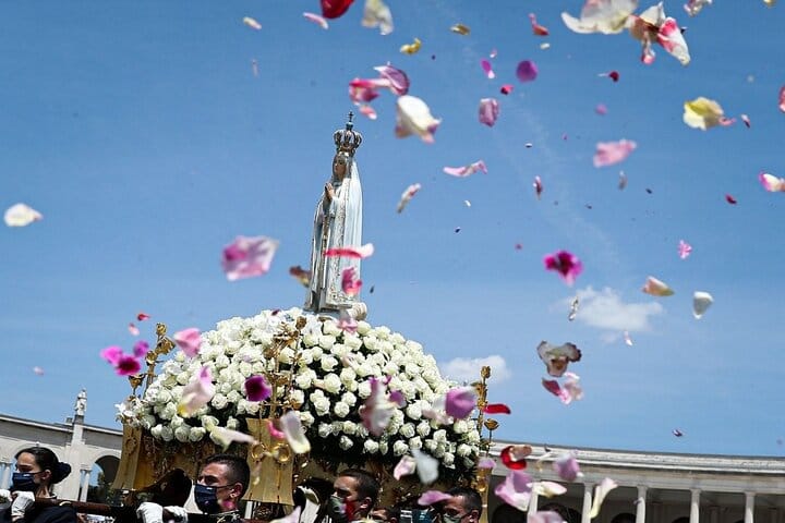 FATIMA: Private Tour to Shrine and Shepherds’ house from Porto