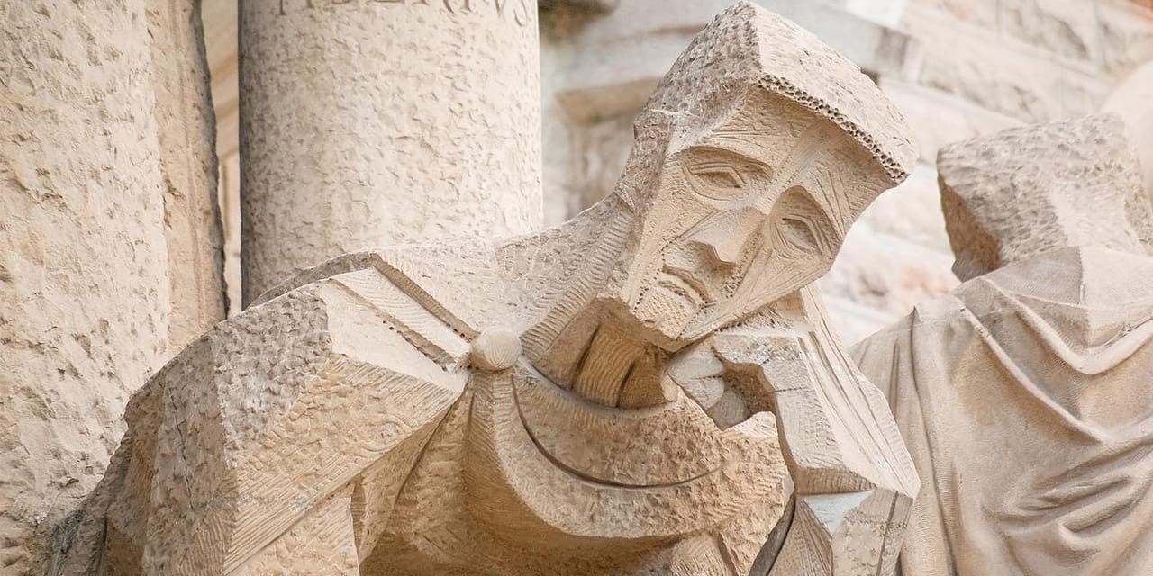 Barcelona Gaudi Private Tour- Modernist Walking Tour 4