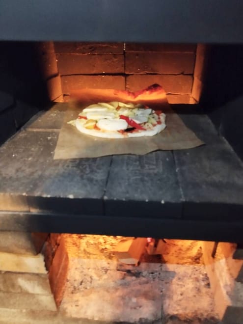 Making original pizza of Kyoto vegetable at BNR Night Farm!