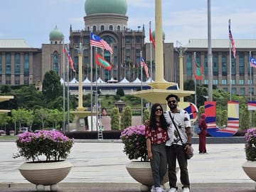 Kuala Lumpur Highlights Tour with Batu Caves and More