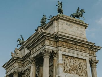 Professional Photography Session at Arco della Pace in Milan