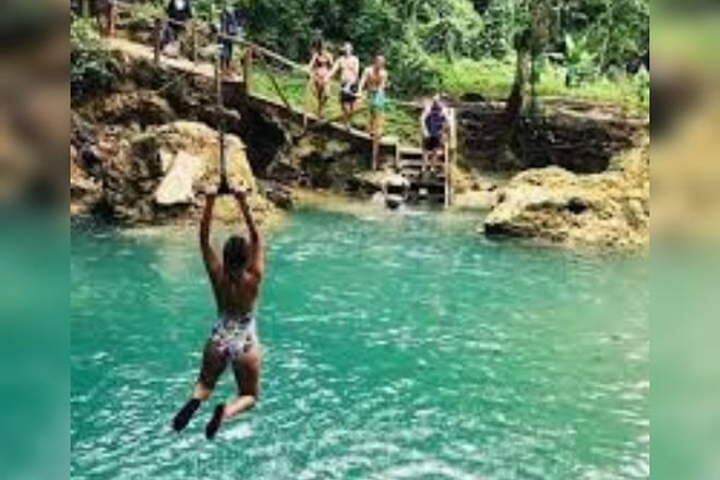 Dunn's River Falls and Blue Hole Falls Combo Day-Trip photo 3