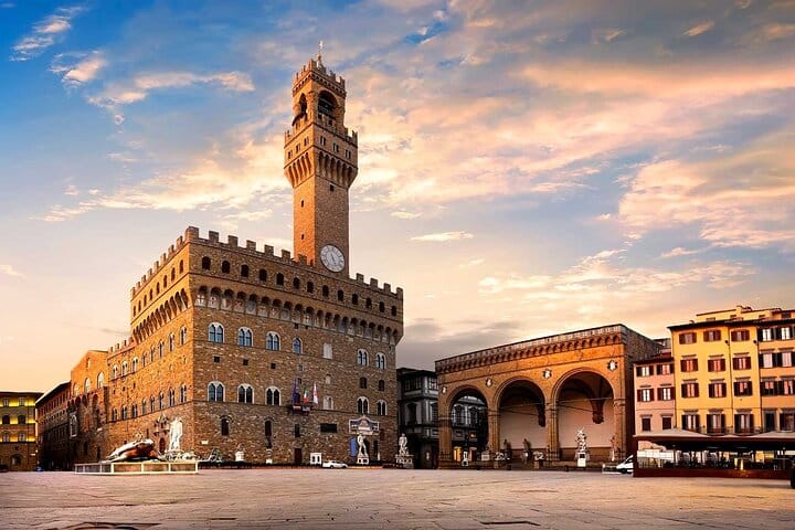 Florence: Palazzo Veccio Skip the-Line-Entry Ticket with Host