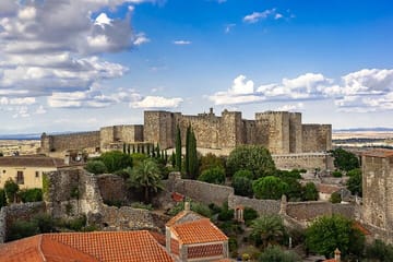 Explore Trujillo's Historic Palaces and Medieval Castle