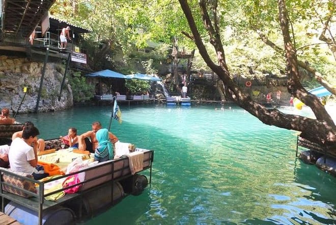 Dimcay river lunch and free time