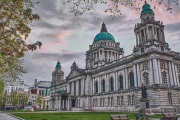 Belfast and Dublin Six-Day Rail and City Tour