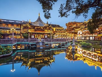 Flexible Private Shanghai Layover Tour