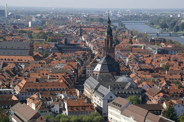 Heidelberg Old Town Private Walking Tour including Castle Visit