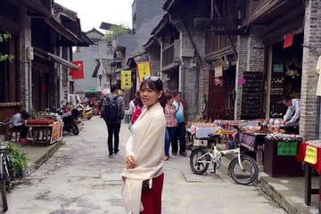 Li River Cruise and Bamboo Rafting Tour in Guilin