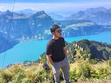 Hiking Day Trip to Rophaien Peak Above Lake Lucerne