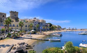 From Naples: Hydrofoil+Transfer+Lunch in the picturesque Forio