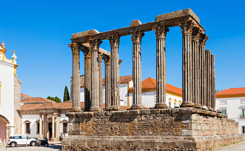 Évora Private Day Trip from Lisbon with Wine and History