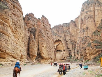 Lanzhou: Yellow River Stone Forest Park Day Trip
