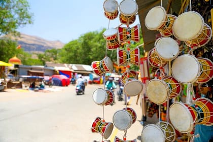 Temples & Vineyards: Private Tour to Nashik from Mumbai