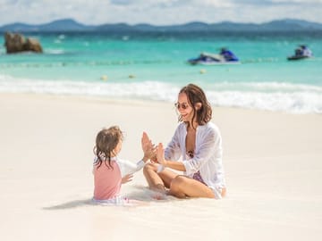 Phi Phi Islands and Khai Island Tour by Sawanu Catamaran