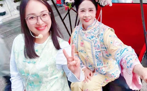 Forbidden City Calligraphy Class and Hutong Rickshaw Tour