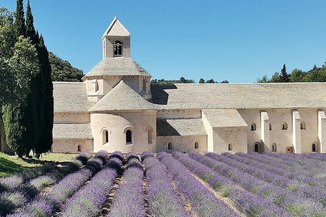 Private Driver in Provence 9