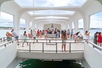 Day Tour -Pearl Harbor, USS AZ Memorial & Battleship Missouri