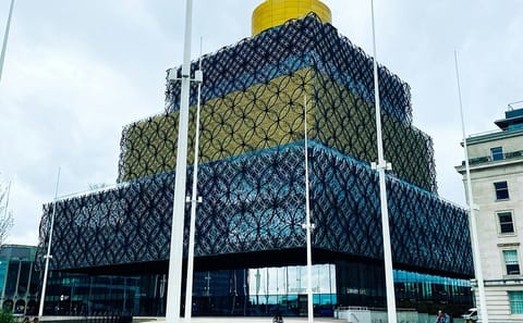 Birmingham Cultural Tour with Museum Visit from Manchester