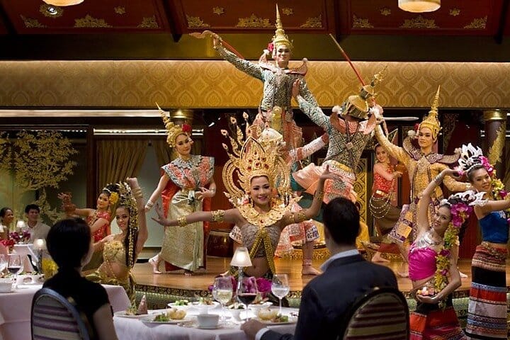 Fine Dining with Cultural Show by the Mandarin Oriental 6