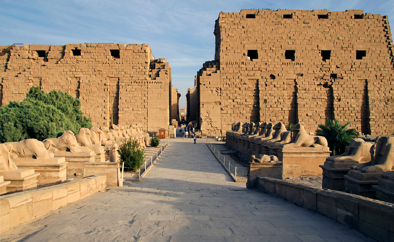 Luxor tours, temple of Karnak Luxor Egypt