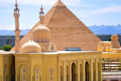 Hurghada: Mini Egypt Park with Transfers