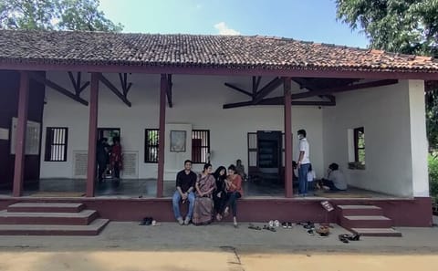 Cultural Temple Tour of Ahmedabad, Bhavnagar, and Dasada