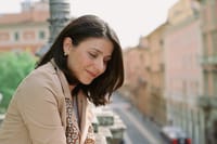 Private Photoshoot with a Professional Photographer in Bologna 4
