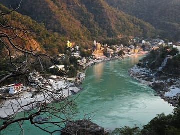 Delhi to Rishikesh and Corbett Tiger Reserve 5-Day Tour