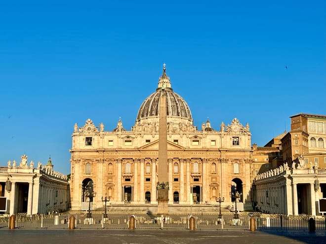 St. Peter’s Tomb & Vatican Necropolis Tour with Basilica