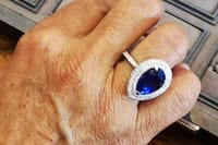 Beautiful Tanzanite and Diamond Ring