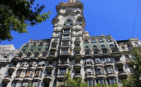 Private Architectural Tour of Buenos Aires' Historic Palaces