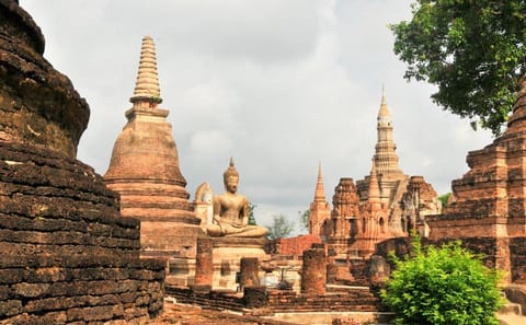 Small Group Cultural Tour of Bangkok and Northern Thailand