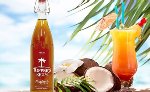 Caribbean Culture and Rum Factory Tour in Philipsburg