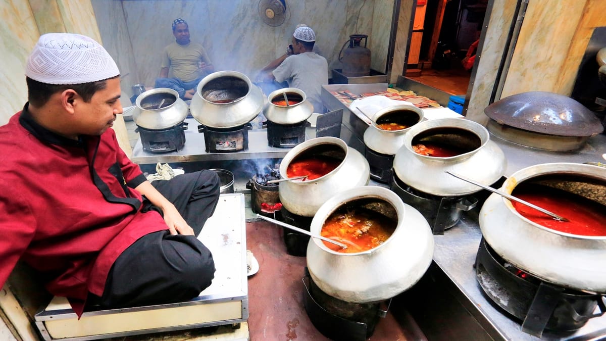 Delhi by Evening Half day Tour Includes Dinner