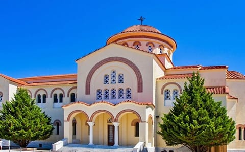 Private Scenic Tour of Cephalonia's Landscapes and Wineries