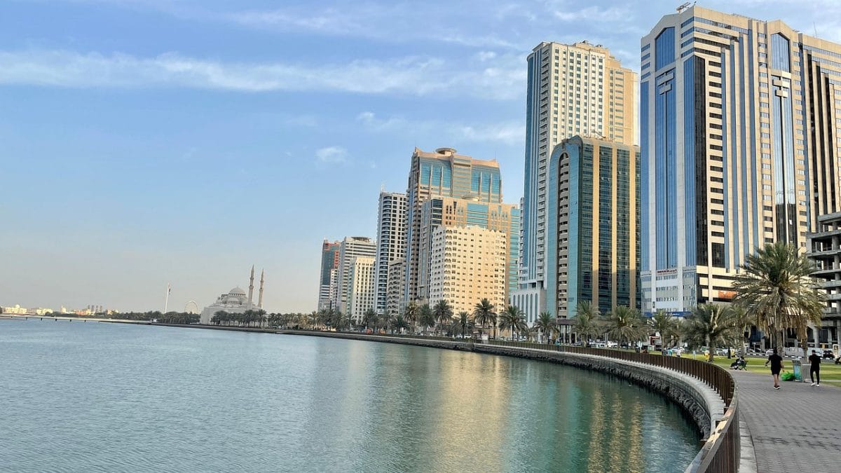 8 nights 9 days Dubai & Fujairah holiday package in 4 star hotel 8