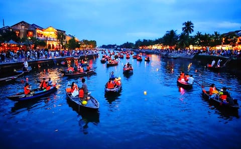 Coconut Boat Ride and Hoi An City Tour in Da Nang