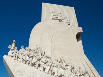 Private 5-Day Tour from Porto to Lisbon with Cascais and Coimbra