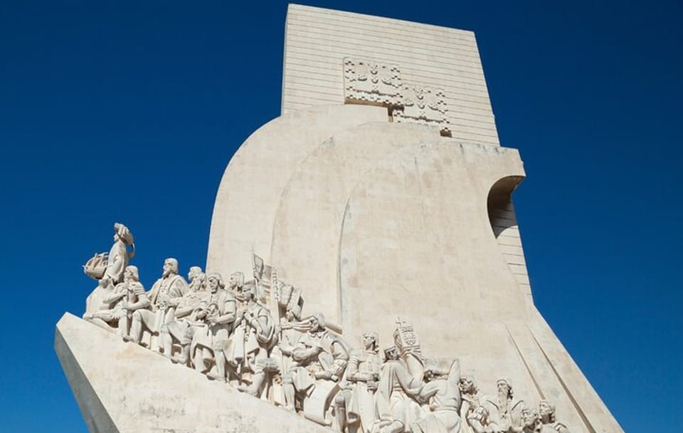 Private 5-Day Tour from Porto to Lisbon with Cascais and Coimbra