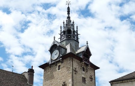 Historic Walking Tour of Beaune in Côte-d'Or, France