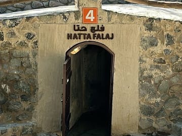 Half Day Historic and Cultural Tour Throughout Old Dubai by Foot